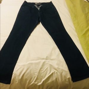 NYC Low Rise skinny Leg denim size 8